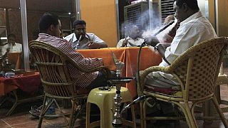  Kenya outlaws water-pipe tobacco consumption
