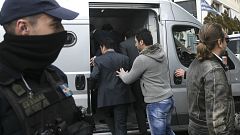 Yunanistan, darbeyle suçlanan askerin iltica başvurusunu kabul etti