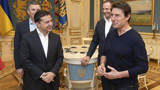 Image: Ukrainian President Volodymyr Zelenskiy and American actor, film dir