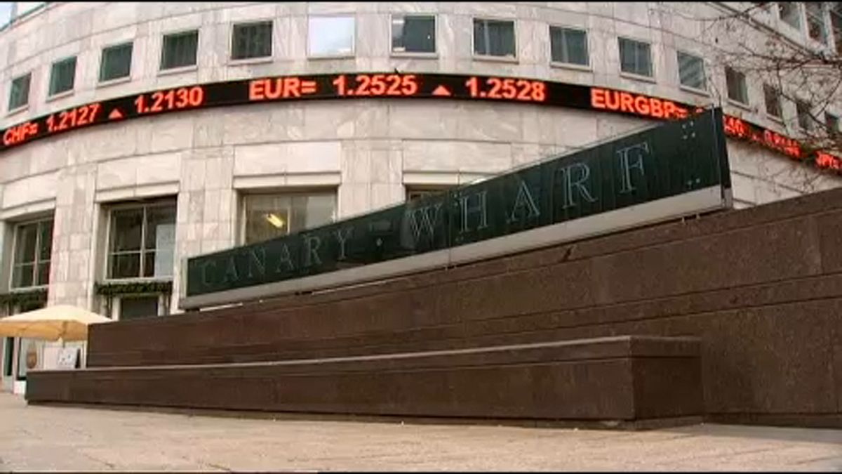 Μεγαλύτερη διαφάνεια στις χρηματοπιστωτικές συναλλαγές επιδιώκει η ΕΕ