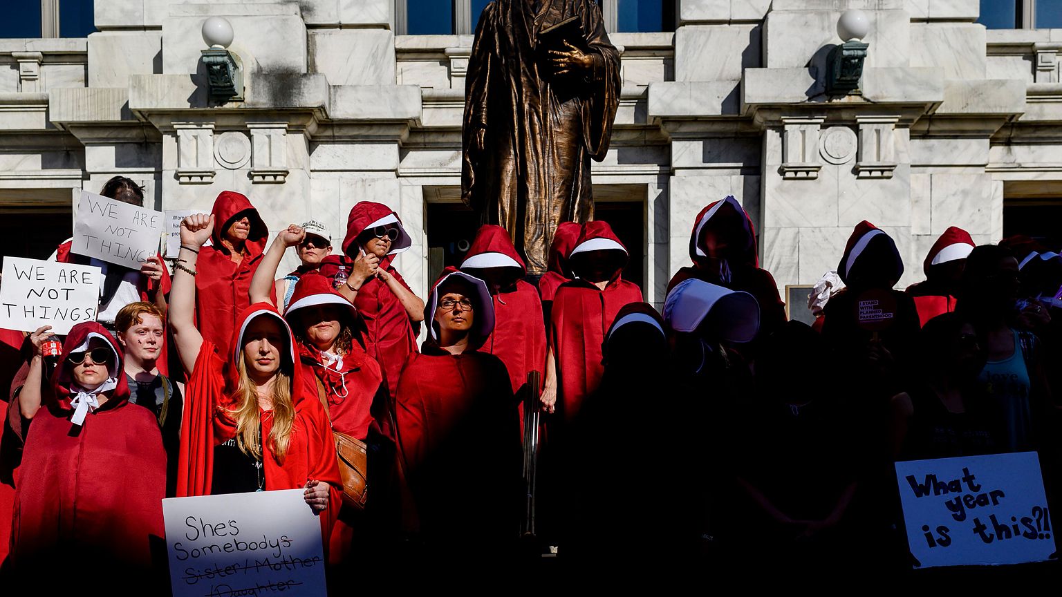 US-ABORTION-DEMONSTRATION-LAW-SOCIAL