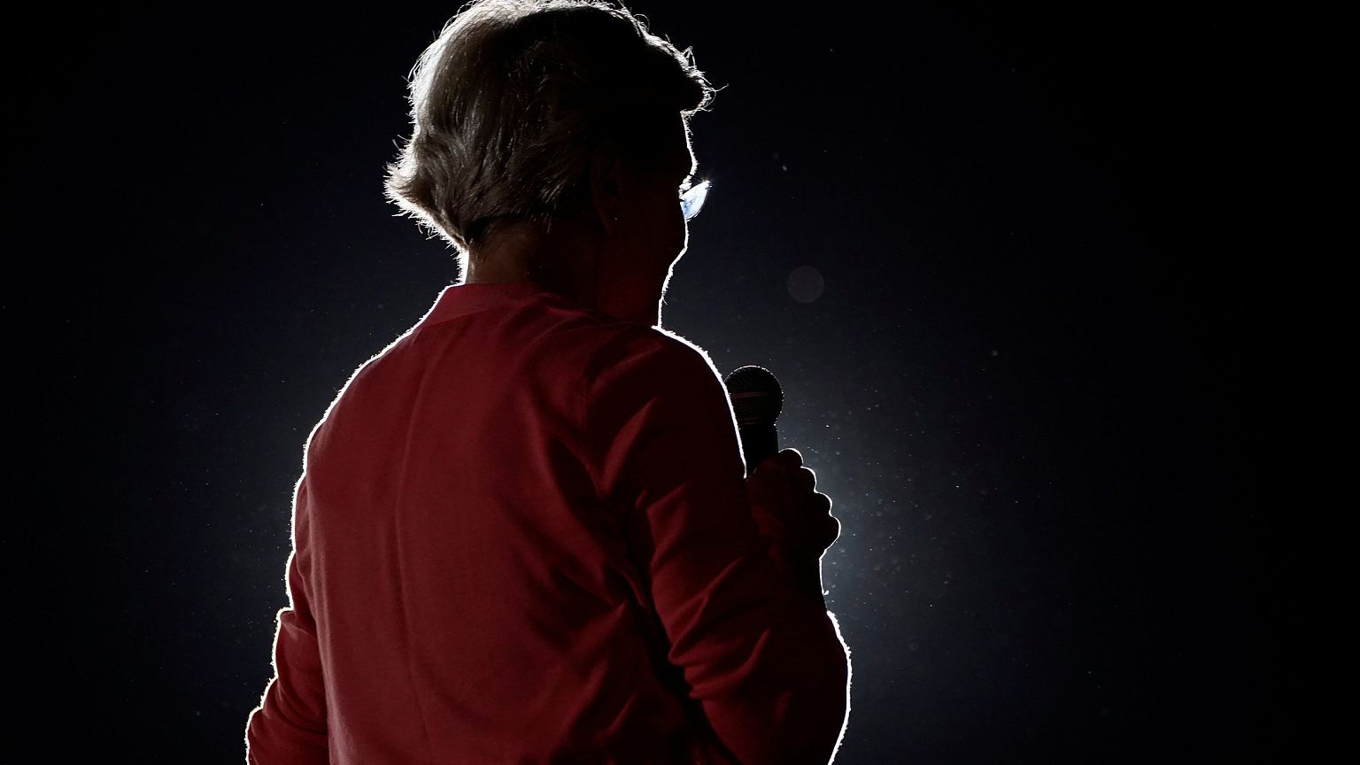 Democratic presidential candidate Elizabeth Warren at a rally in San Diego
