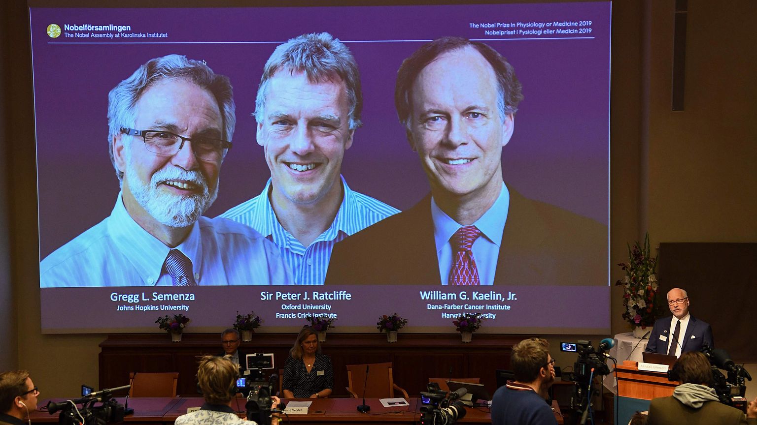 Image: Winners of the 2019 Nobel Prize in Physiology or Medicine (L-R) Greg