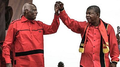 Angola : le président Lourenço nie toute tension avec Eduardo dos Santos