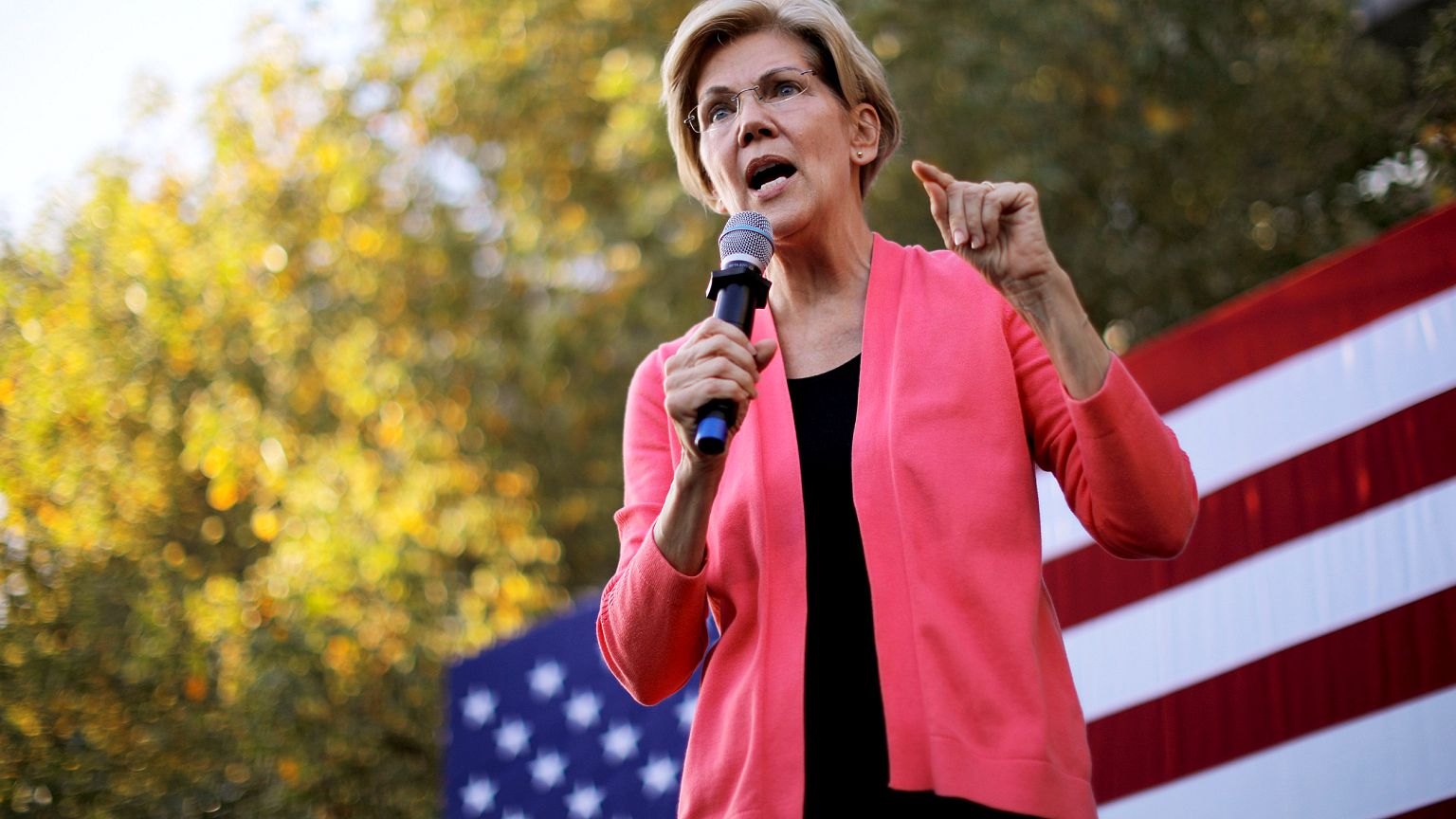 Image: Sen. Elizabeth Warren, D-Mass., speaks at a campaign rally in Keene,