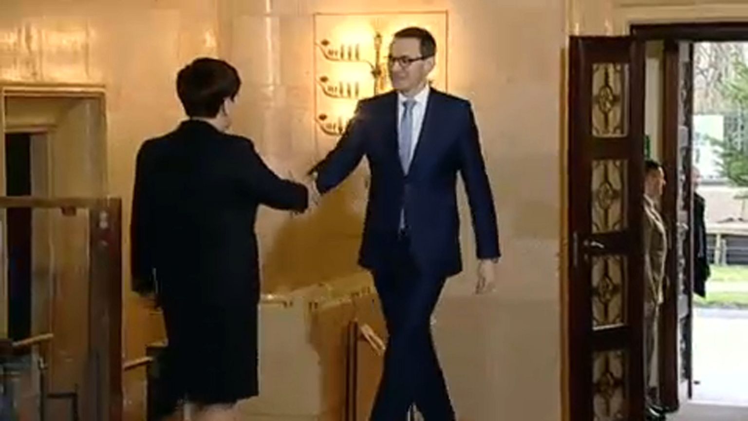 Polens Morawiecki zu Gesprächen in Brüssel