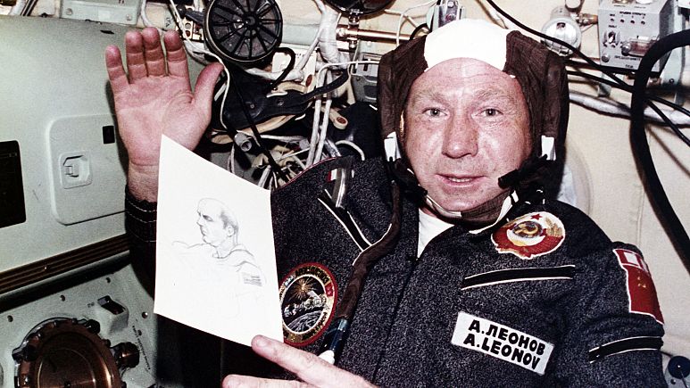Alexei Leonov First Human To Walk In Space Dies At 85 Euronews