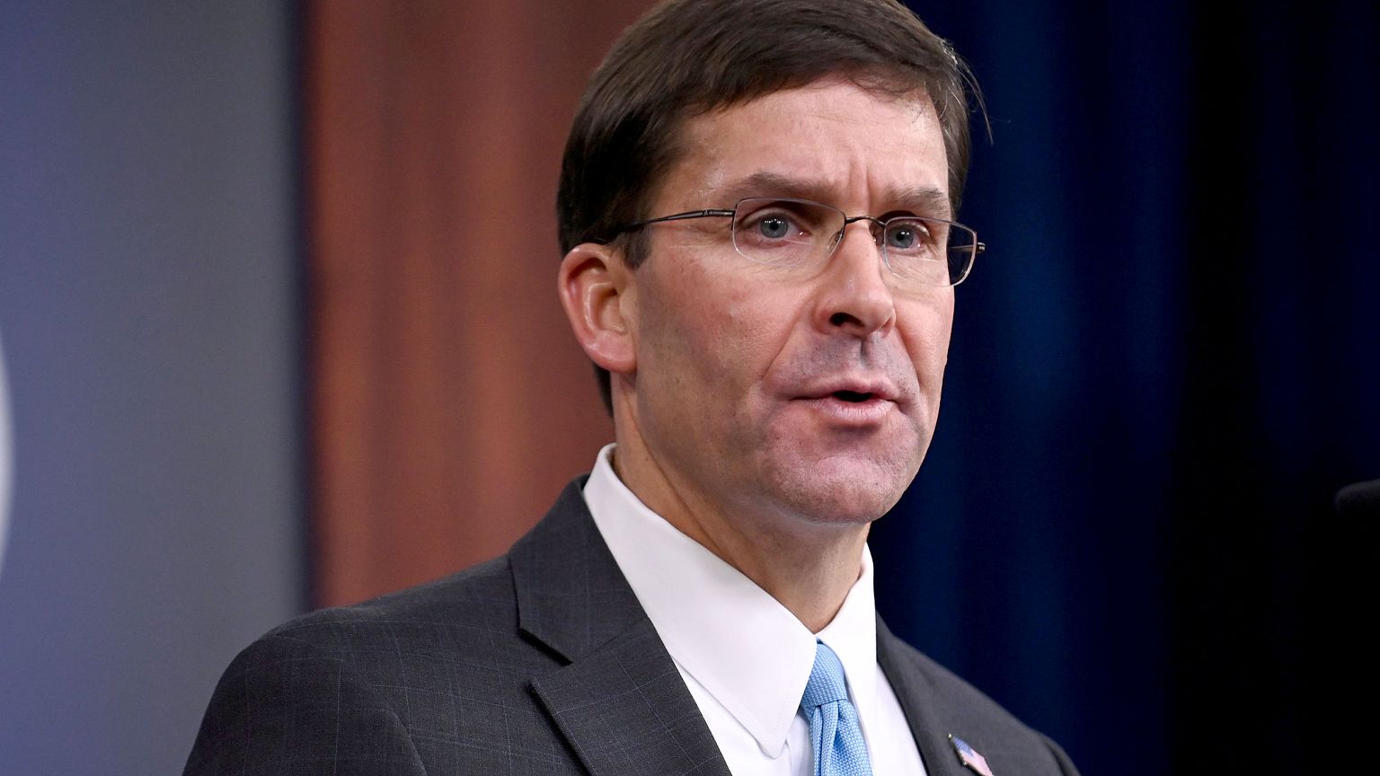 Image: U.S. Defense Secretary Esper addresses reporters at the Pentagon in 