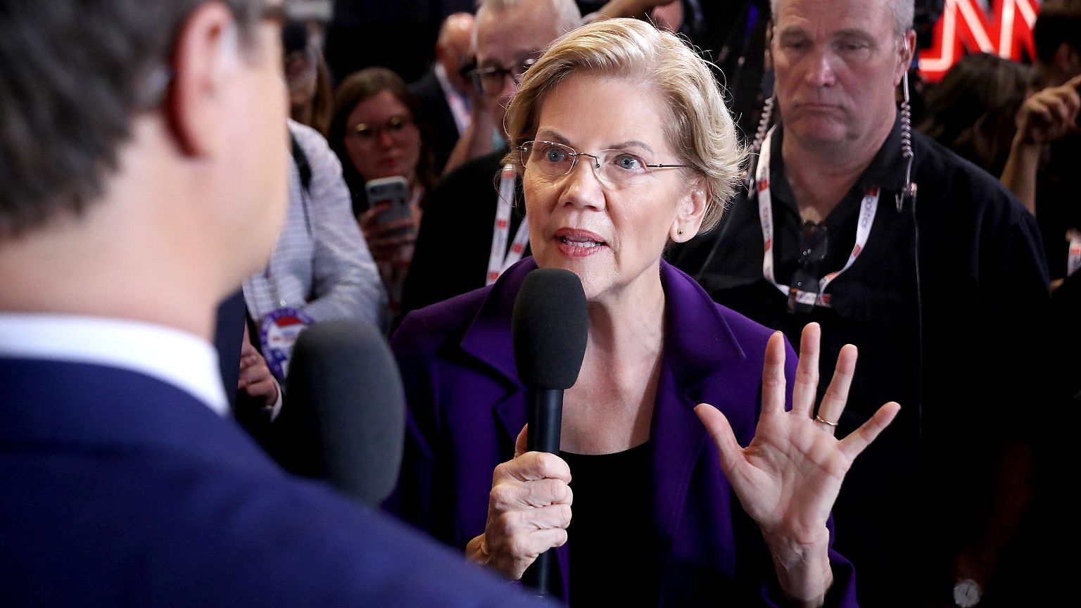Image: Democratic Presidential Candidates Participate In Fourth Debate In O