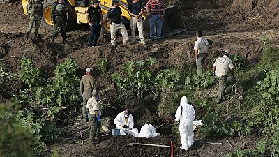 Mexique : 32 corps découverts dans des fosses communes