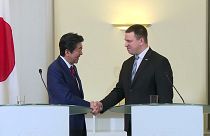 Japão fortalece ligações comerciais com o leste da Europa