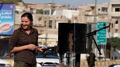 Image: A Kurdish policewoman 