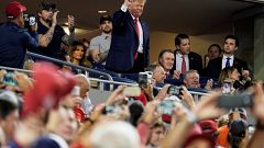 Image: U.S. President Donald Trump recognizes U.S. military personnel as th