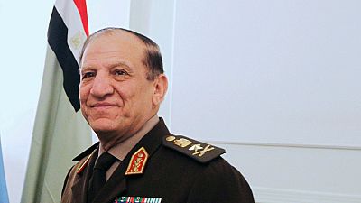 Egypte : l'armée accuse un candidat à la présidentielle de "crimes"