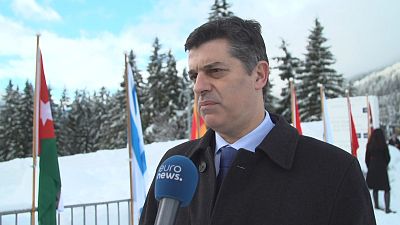 Davos: il caso del Portogallo, intervista al ministro dell'Economia