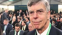 Diplomat Bill Taylor receives rock star reception in Ukraine after House testimony