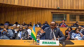 Kagame takes over AU leadership, commits to visa-free regime