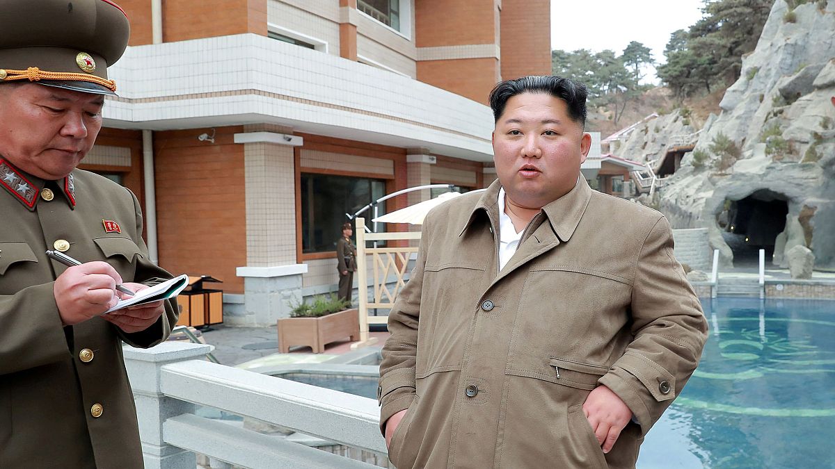 Image: North Korean leader Kim Jong Un inspects Yangdok Hot Spring Resort