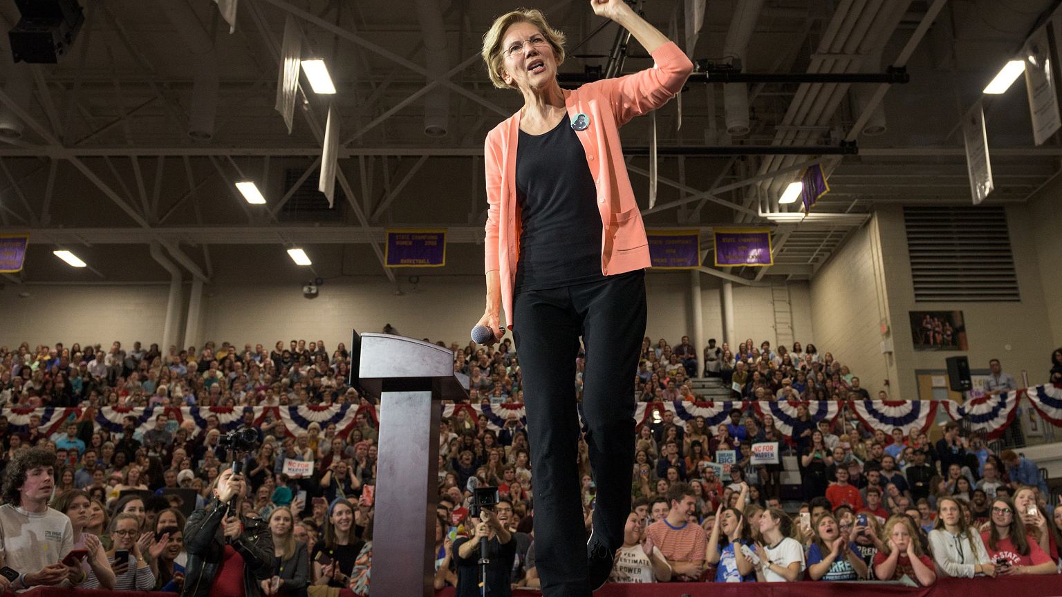 Image: Elizabeth Warren