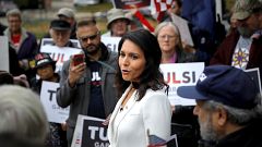 Image: U.S. Democratic Presidential candidate Tulsi Gabbard greets supporte