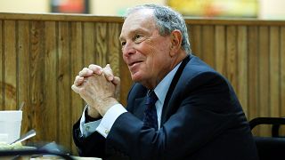 Image: FILE PHOTO: Michael Bloomberg eats lunch in Arkansas