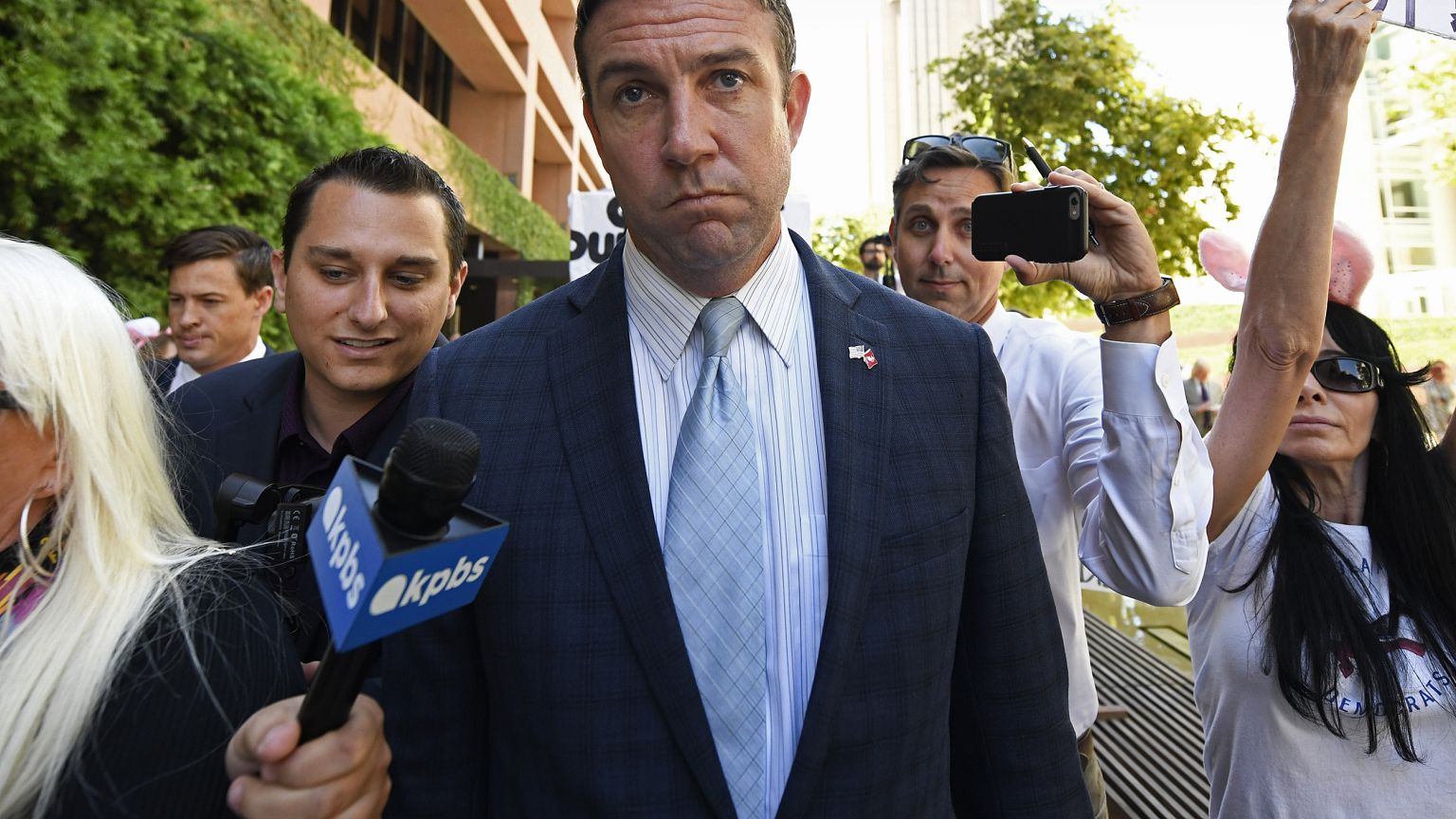 GOP Rep. Hunter, after claiming 'witch hunt,' to plead guilty to misusing campaign funds