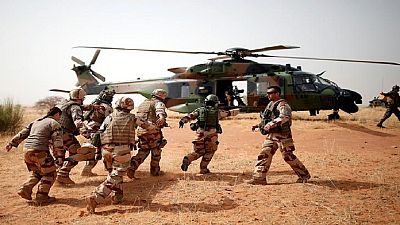 Mali : un des piliers d'Ansar Dine tué dans un raid aérien de l'armée française