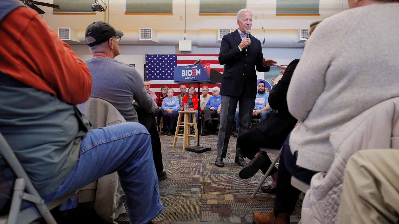 Image: Democratic 2020 U.S. presidential candidate Biden speaks during a st