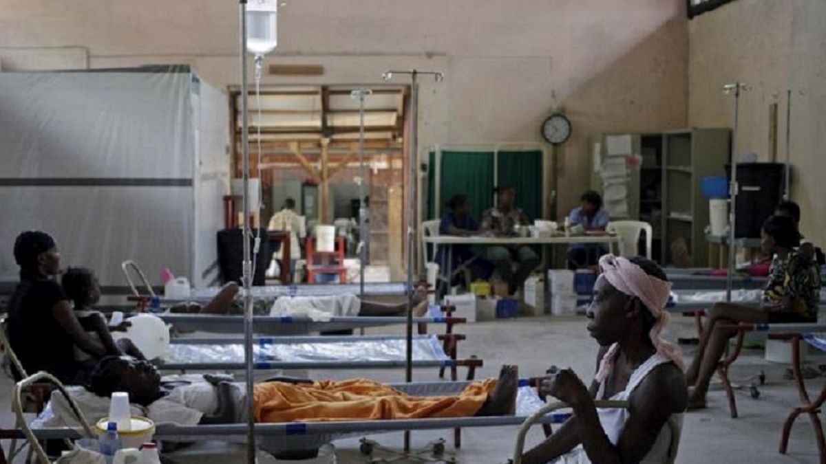 Malawi cholera cases pass 500, eight people dead