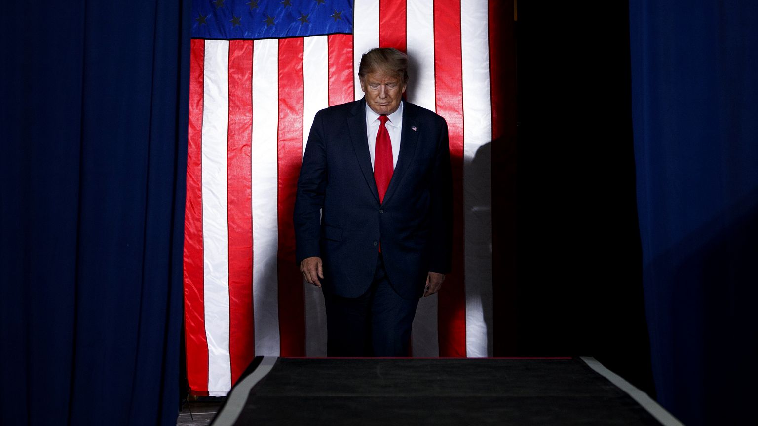 Image: President Donald Trump arrives to speak at a campaign rally in Albuq