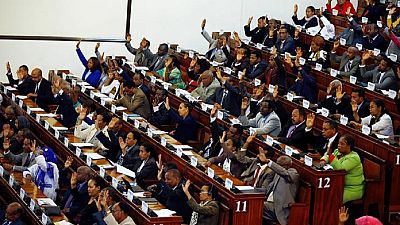 Ethiopian parliament summoned out of recess, fresh protests in Oromia