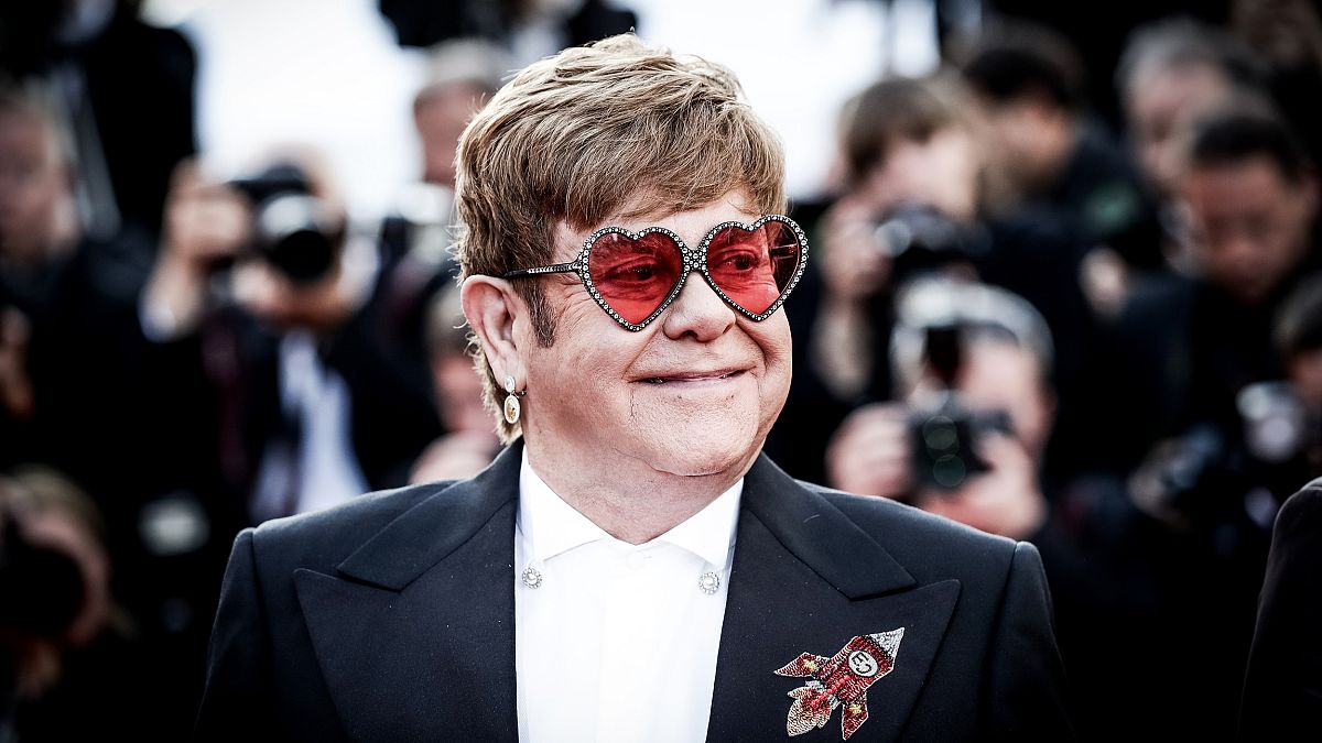 Image: Elton John attends a screening of "Rocketman" at the Cannes Film Fes