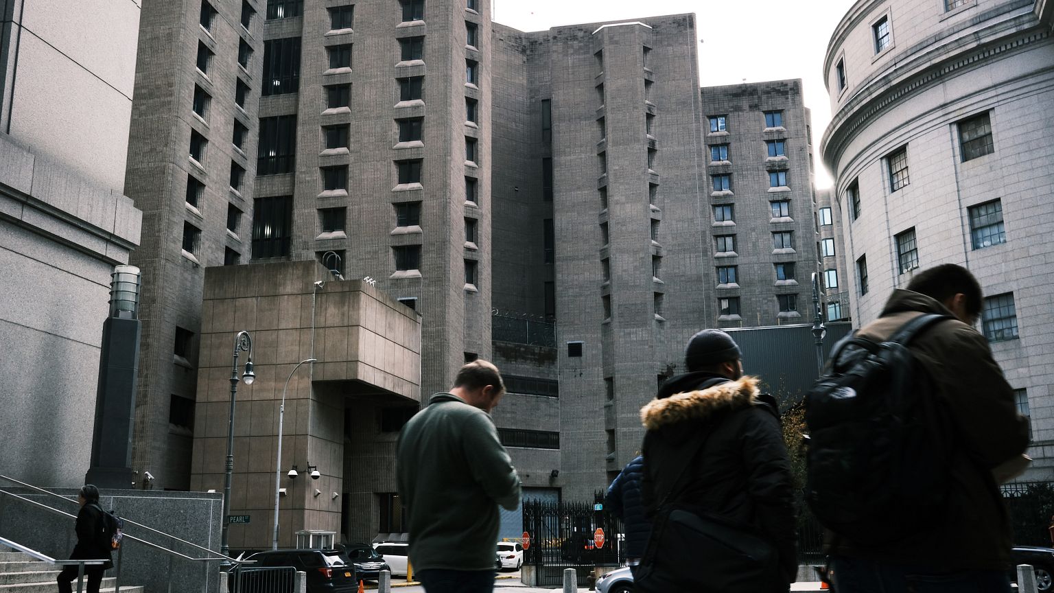 Two Prison Guards Charged With Falsifying Records In Jeffrey Epstein's Deat
