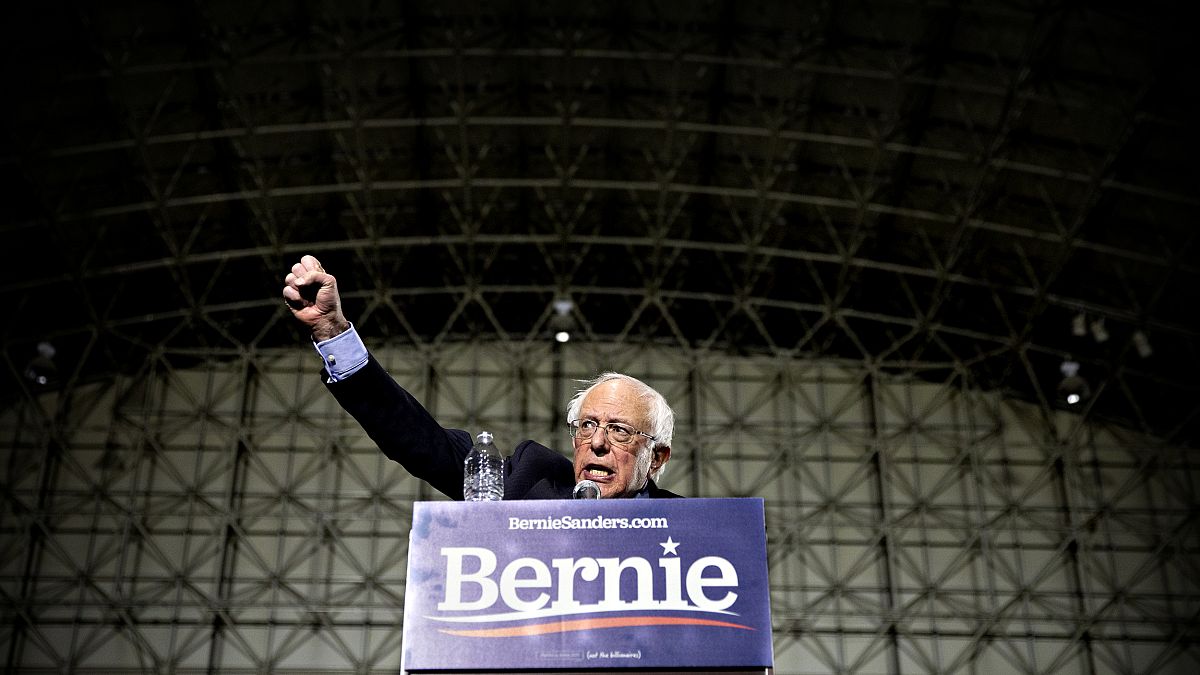Image: Sen. Bernie Sanders speaks at a campaign rally in Chicago on March 3
