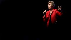 Image: Sen. Elizabeth Warren, D-MA, speaks at an event in Las Vegas on Nov.