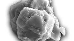 Image: This ancient interstellar dust, made of dust grains that predate our