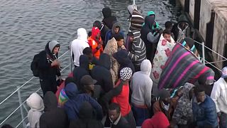 Des migrants secourus en Méditerranée [no comment]
