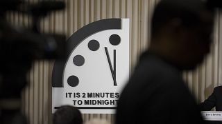 Image: Doomsday clock