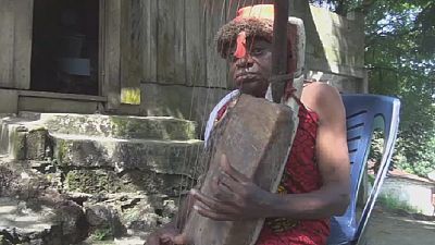 La Harpe, instrument sacré au Gabon