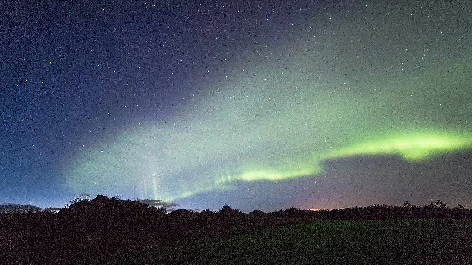Auroral dunes photographed on Oct 7, 2018 near Laitila, Finland.