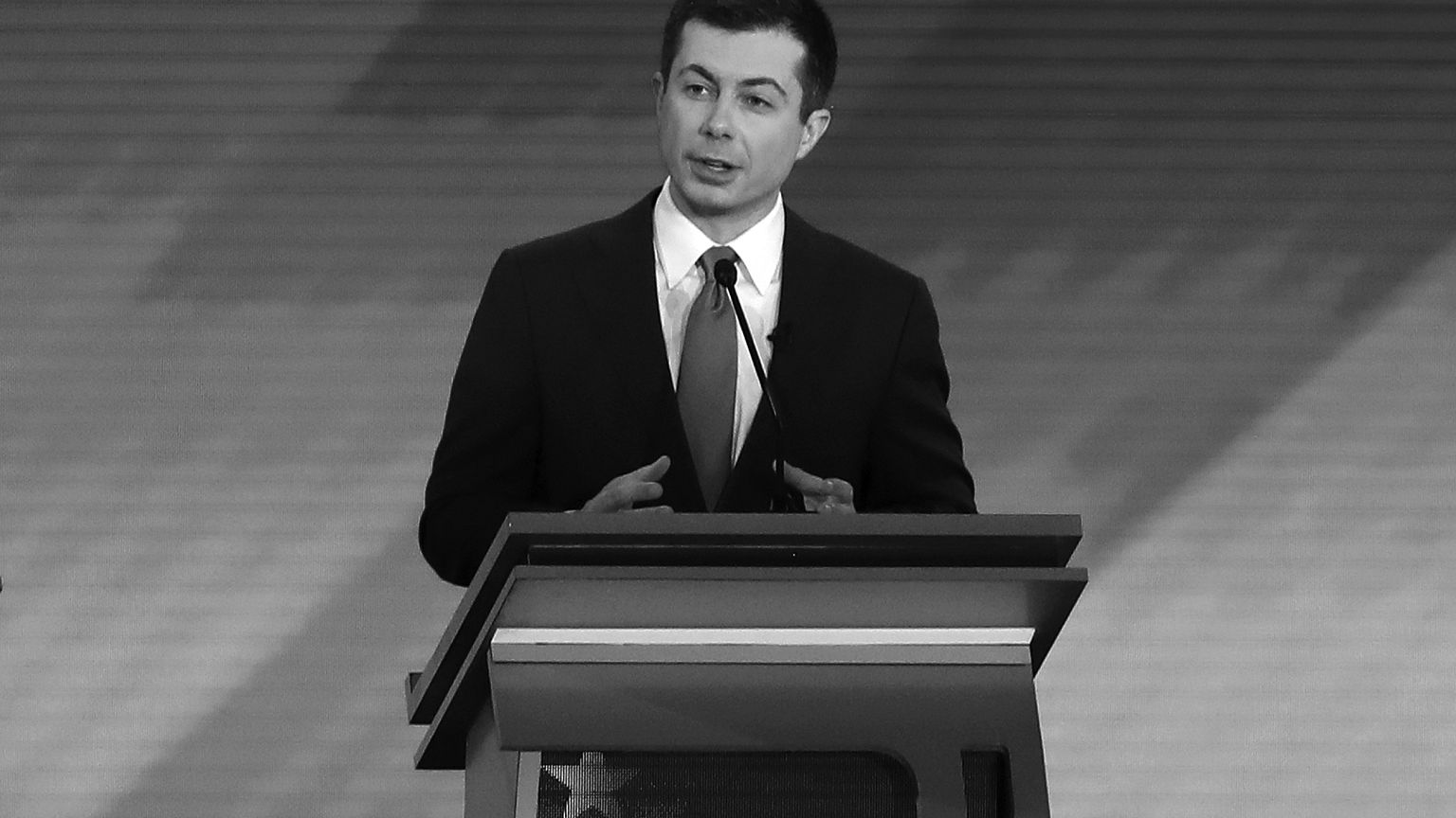 Image: Pete Buttigieg, Democratic Presidential Candidates Debate In New Ham