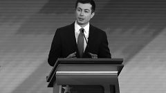 Image: Pete Buttigieg, Democratic Presidential Candidates Debate In New Ham