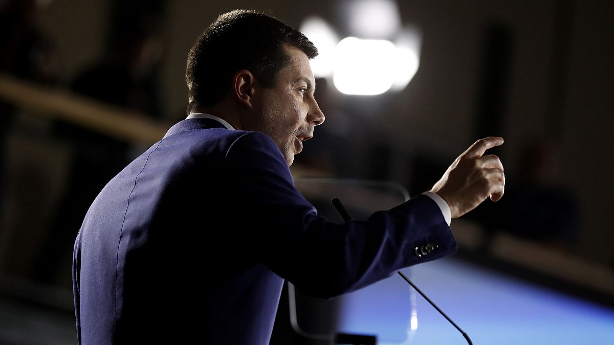 Image:Pete Buttigieg speaks to supporters at a rally in Nashua, N.H., on Fe