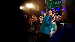 Image: Sen. Amy Klobuchar speaks at a campaign event in Des Moines, Iowa, o