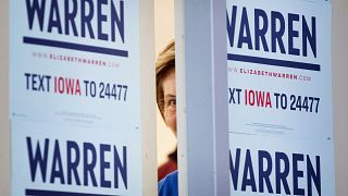 Image: Sen. Elizabeth Warren in Iowa