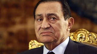 Image: Egypt's President Hosni Mubarak attends a meeting with South Africa'
