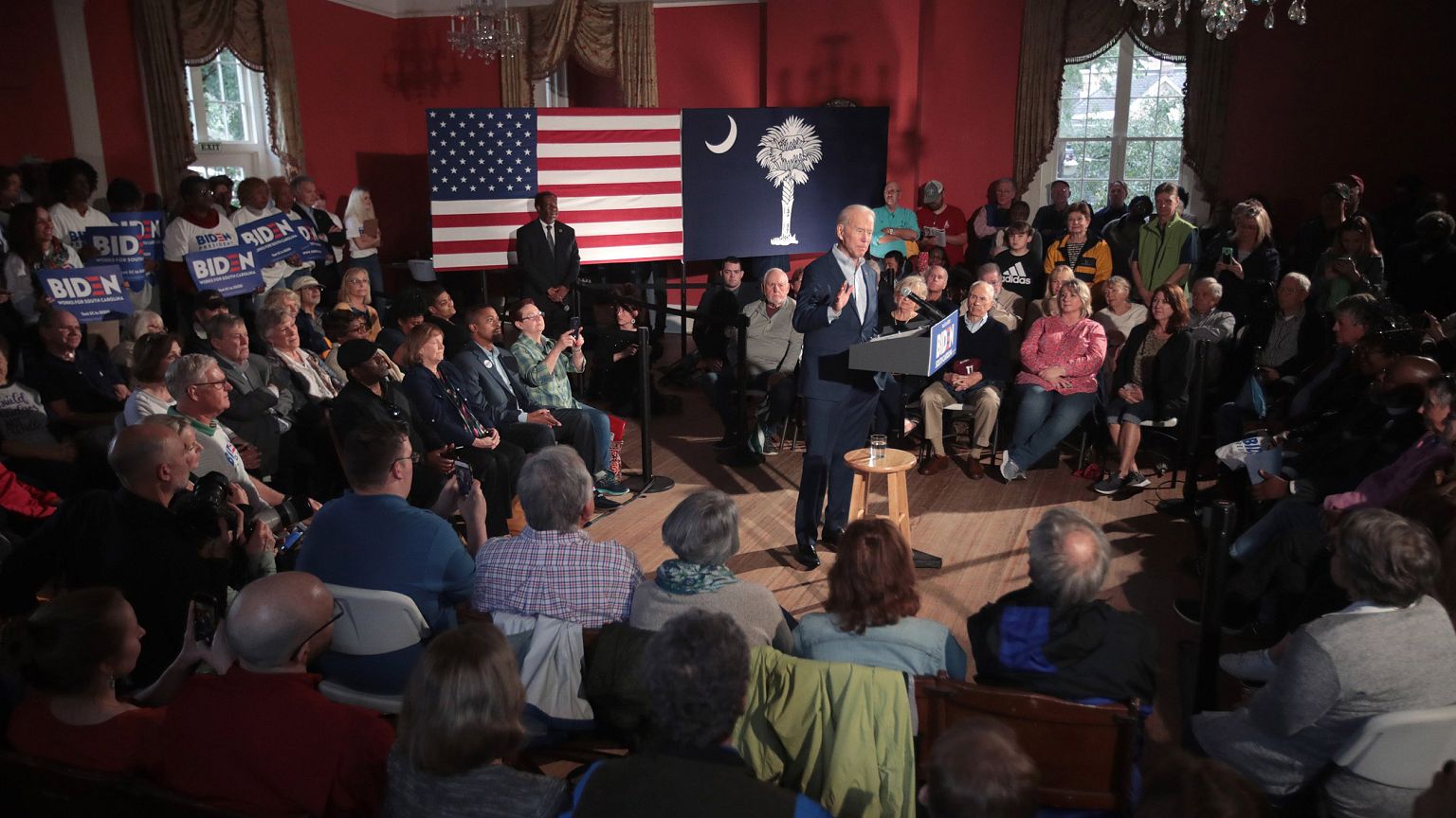 Image: Democratic presidential candidate former Vice President Joe Biden sp