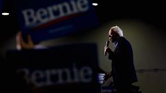 Image: Sen. Bernie Sanders speaks at a campaign rally in Detroit, Mich., on