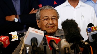 Malaysia elects world's oldest leader, 92 year old Mahathir Mohamad