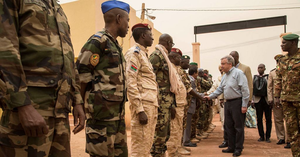 UN Chief Visits G5 Sahel Force In Mopti, Pledges Support | Africanews